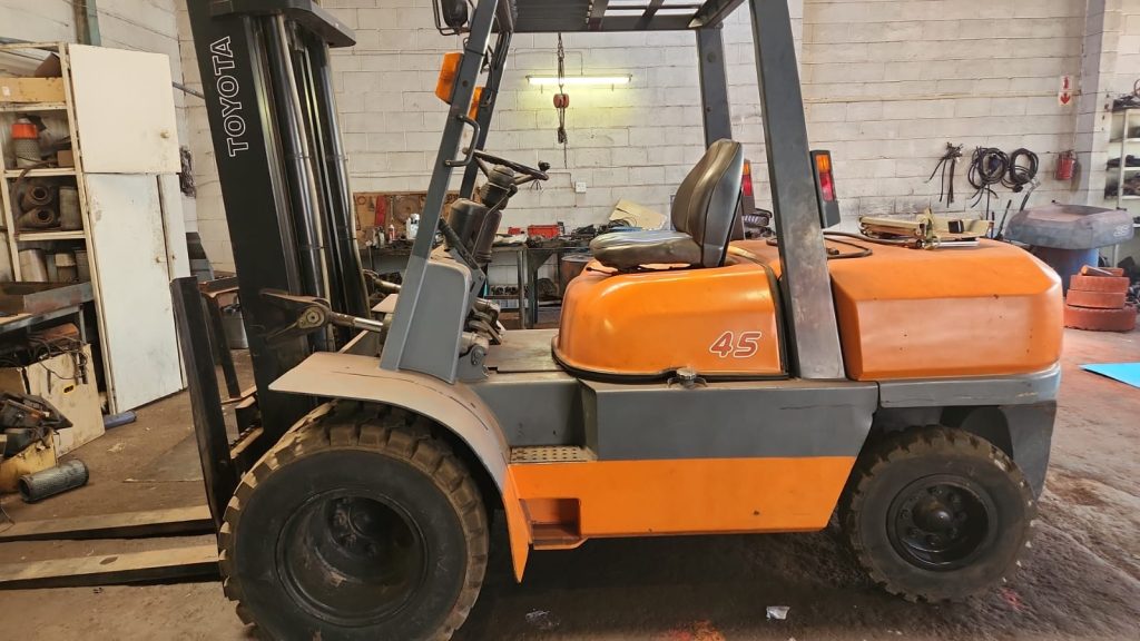 Toyota 4.5 ton forklift for sale at Rhino Industrial Forklifts, front view